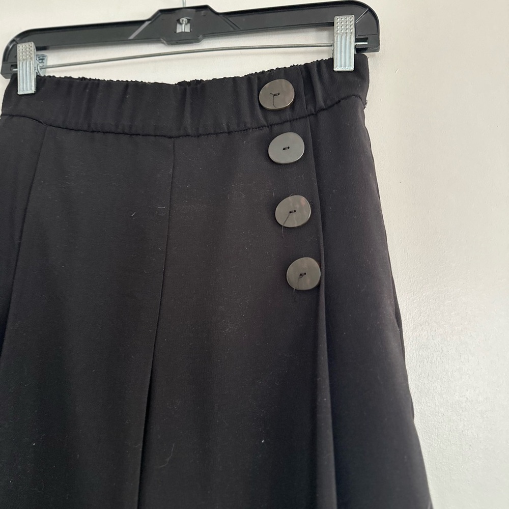 Zara Sz: M  Black Wide Leg Cropped Pull On Sailor Pant Large Button Accent - Picture 8 of 12